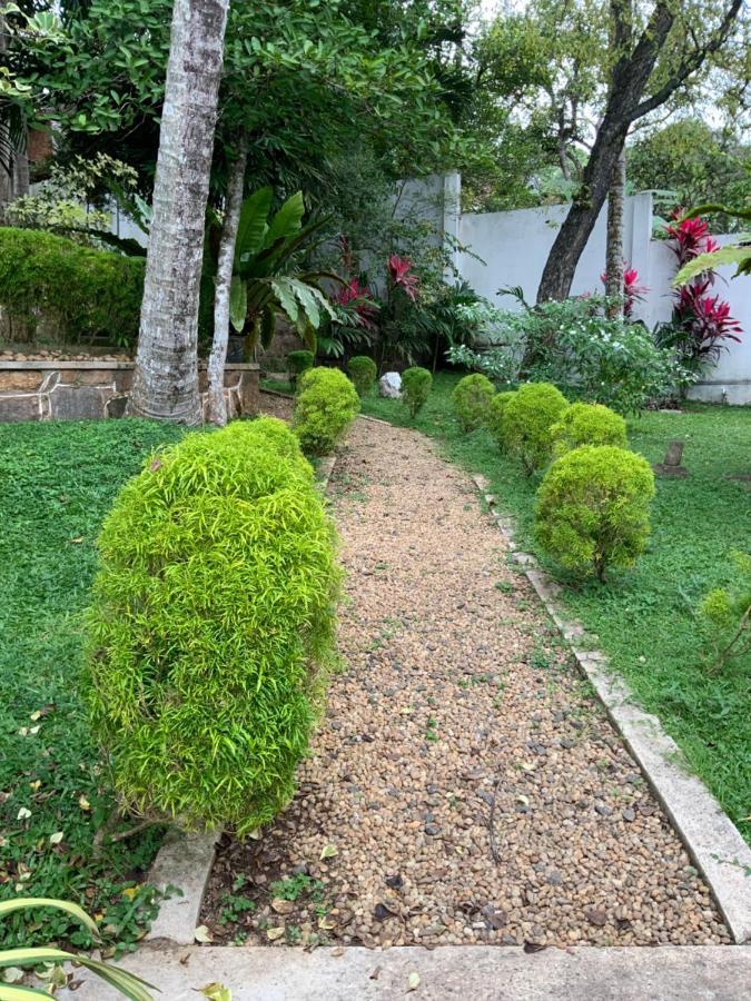Lali Villa & Fruit Garden Galle Ngoại thất bức ảnh